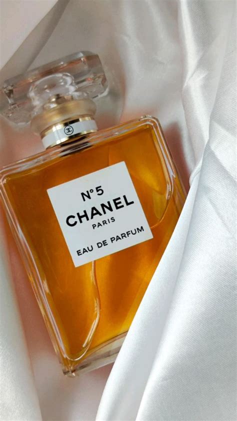 chanel perfume without alcohol.